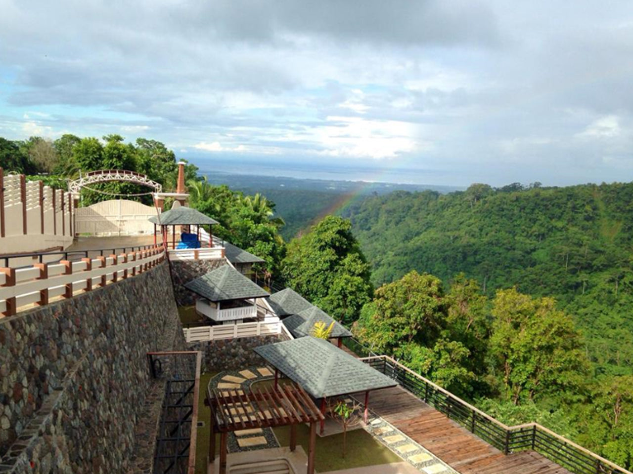 Vista Tala Resort & Recreational Park (Orani, Bataan)