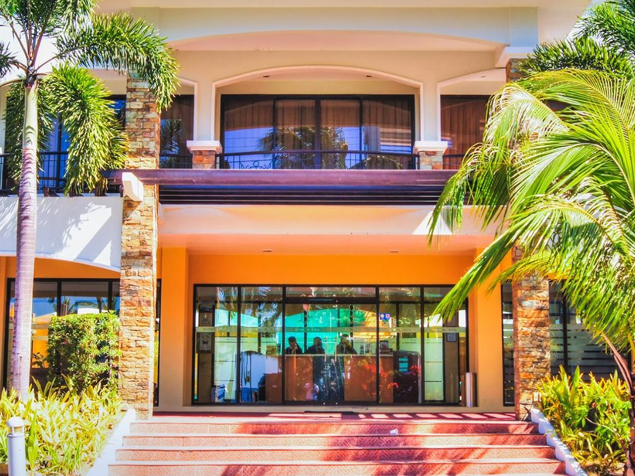 Bayfront Hotel (Subic Bay, SBFZ, Olongapo City)