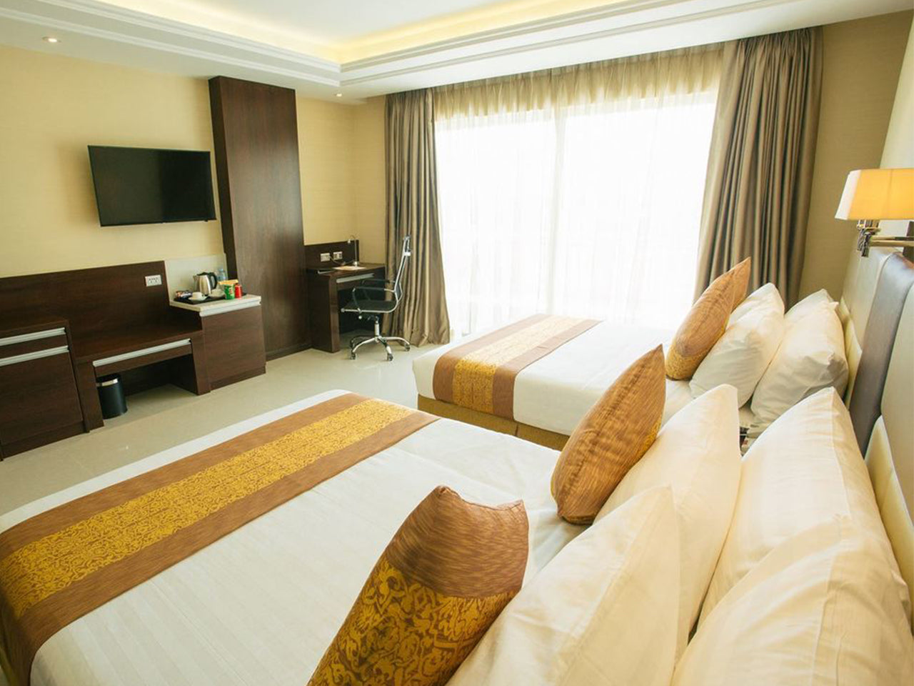 Best Western Plus Hotel (Subic Bay, SBFZ, Olongapo City)