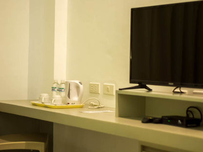 Casa Veles Hotel (Mariveles, Bataan)