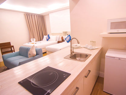 The Reef Hotel & Residences (Subic Bay, SBFZ, Olongapo City)