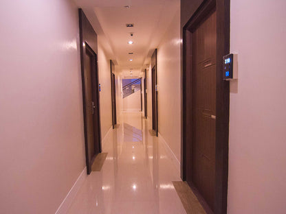 The Reef Hotel & Residences (Subic Bay, SBFZ, Olongapo City)