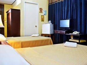 Subic Park Hotel & Restaurant (Subic Bay, SBFZ, Olongapo City)